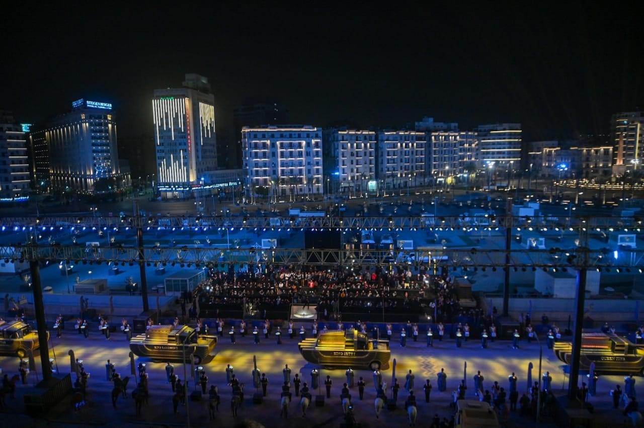 7F4AEE06-B278-4FCE-A53E-6F84D0EF8DBA