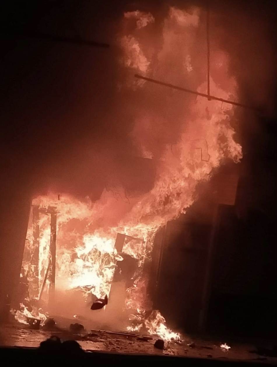 C0D6045E-8B9B-416A-BCA6-296D89107F83 C0D6045E-8B9B-416A-BCA6-296D89107F83