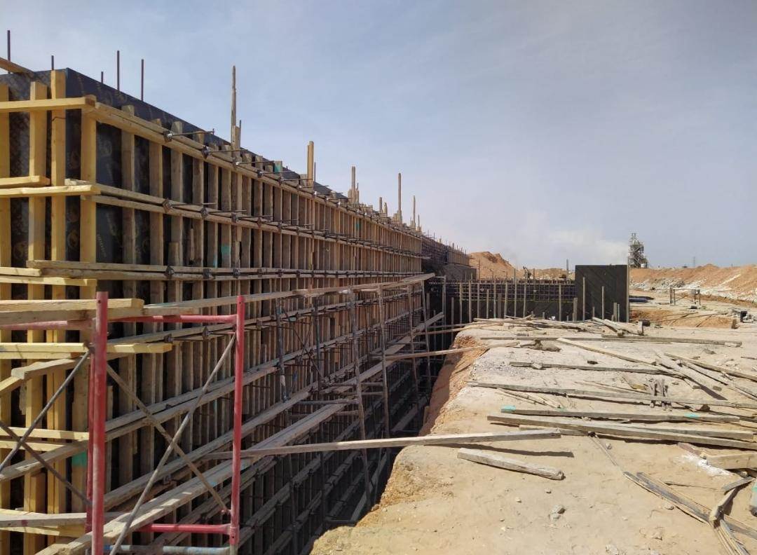 36FEEBB0-79A5-4F27-AEF5-4E8BD16A1286