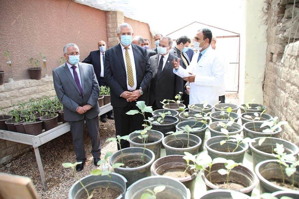 546AA061-5A8F-4C2C-86E2-9B1E0687E5B3