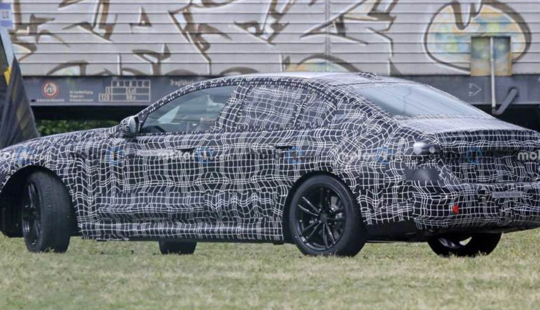 5DD17CA8-8E7E-49A4-9B10-312E3BA61734