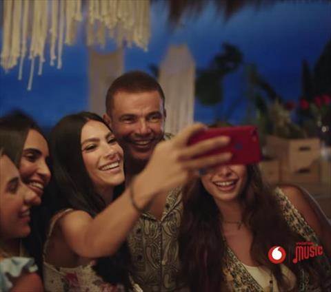 هدى_المفتي_تريند_تويتر_بعد_ظهورها_مع_عمرو_دياب