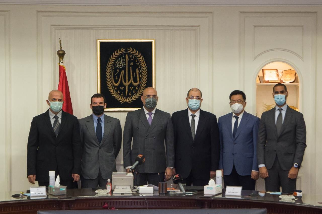 8D24E16B-13B7-41AC-9C18-D3B390D396B4