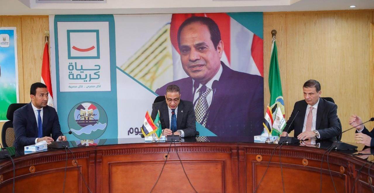 4a4396bd-d3bc-48ed-bfe4-aa282633d0ef 4a4396bd-d3bc-48ed-bfe4-aa282633d0ef