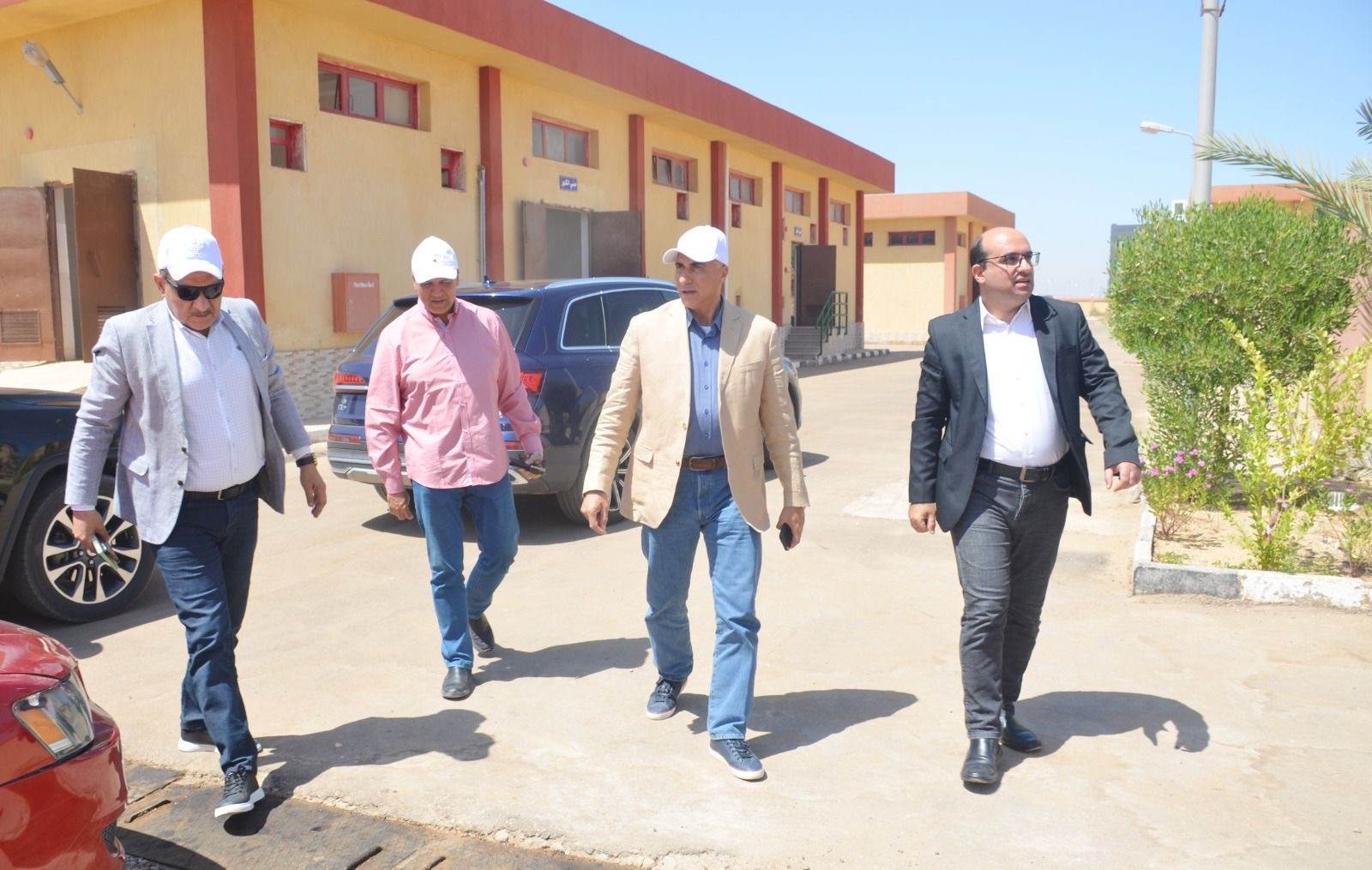 dff9b732-6a0c-487b-a3a2-5f68ccde546e