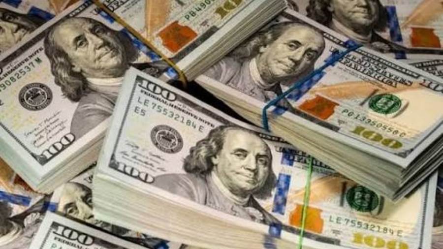 الدولار يكسر حاجز 48 جنيه في نهاية تعاملات اليوم