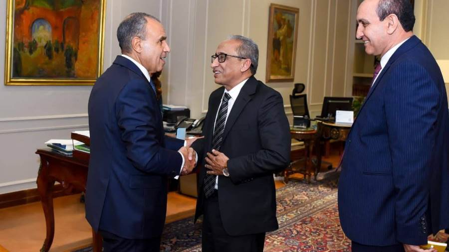 وزير الخارجية يستقبل أمين عام مجلس الوحدة الاقتصادية العربية