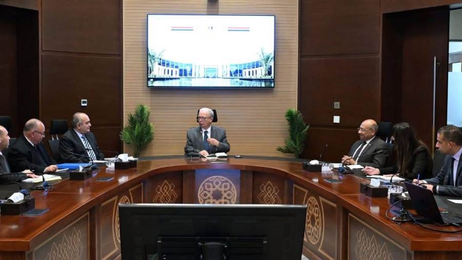 نائب رئيس مجلس الوزراء يتابع إجراءات بدء تطبيق موازنة البرامج والأداء