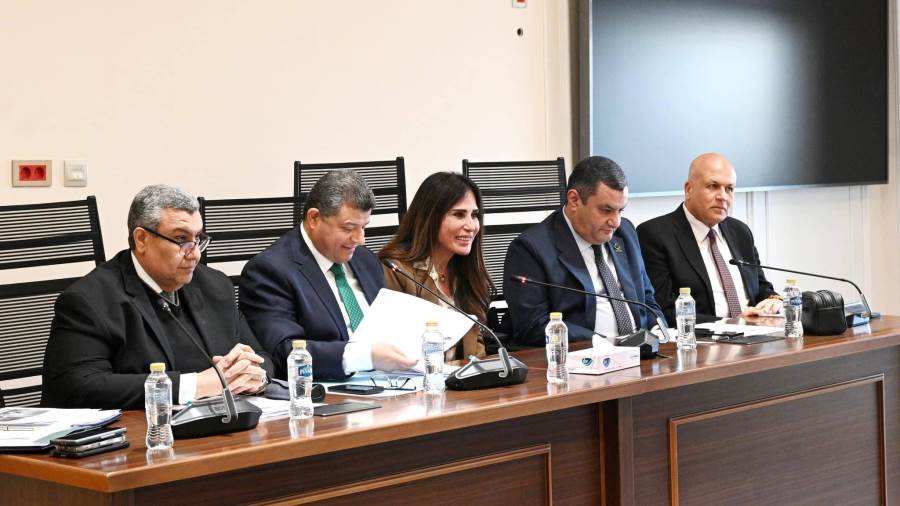  راندة المنشاوي تستعرض جهود الوزارة في تنفيذ مشروعات الإسكان والبنية التحتية والمرافق