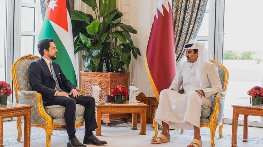 ولي العهد الأردني وأمير قطر يؤكدان ضرورة تكثيف العمل العربي للتوصل إلى وقف دائم لإطلاق النار