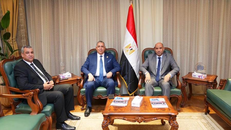 وزير العمل لنقيب المحامين: قانون العمل الجديد يدعم العدالة الناجزة ويعزز استقرار بيئة العمل