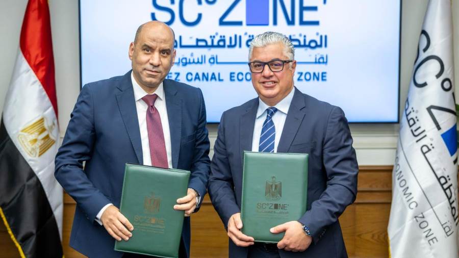 اقتصادية قناة السويس توقع تعاون مع وزارة العمل لتعزيز كفاءة سوق العمل والتدريب المهني داخل نطاقها