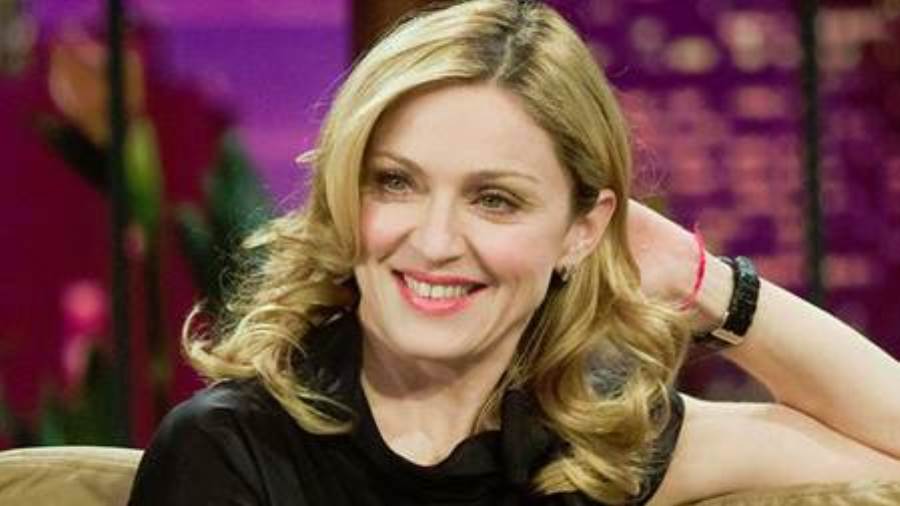 سرقة مقتنيات مادونا خلال حفل سابرينا كاربنتر فى كوتشيلا 2026