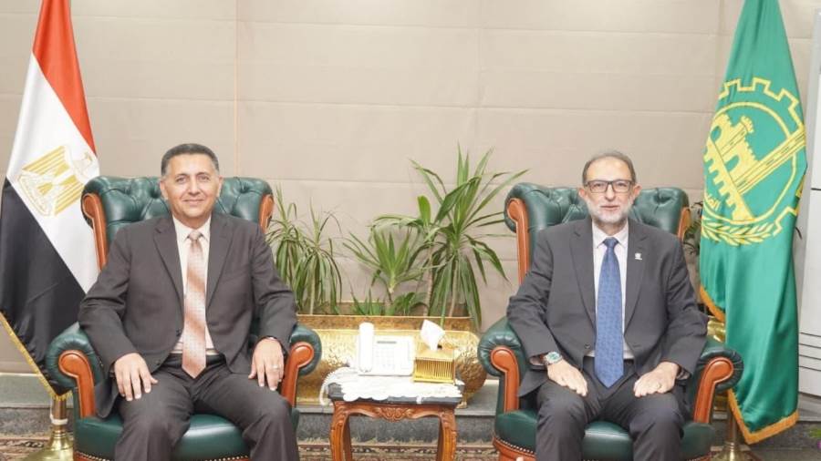 رئيس الهيئة القومية لسلامة الغذاء يلتقي محافظ القليوبية لبحث تعزيز منظومة الرقابة على الأسواق ودعم الصناعات الغذائية بالمحافظة
