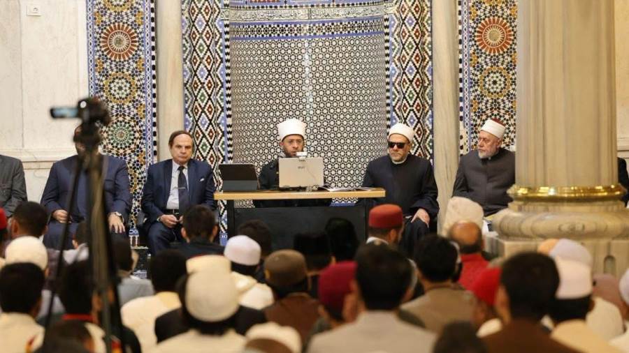 وزير الأوقاف يشهد ملتقى الفكر الإسلامي الدولي السابع بمسجد الإمام الحسين (رضي الله عنه)
