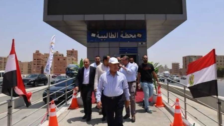 وزير النقل يجري جولة تفقدية موسعة لمتابعة جاهزية المرحلة الثانية من مشروع الأتوبيس الترددي السريع BRT
