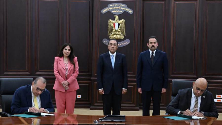 رئيس الوزراء يشهد توقيع اتفاقية تأسيس شركة "مواصلات مدن مصر" لتشغيل منظومة النقل الذكي بالمدن العمرانية الجديدة