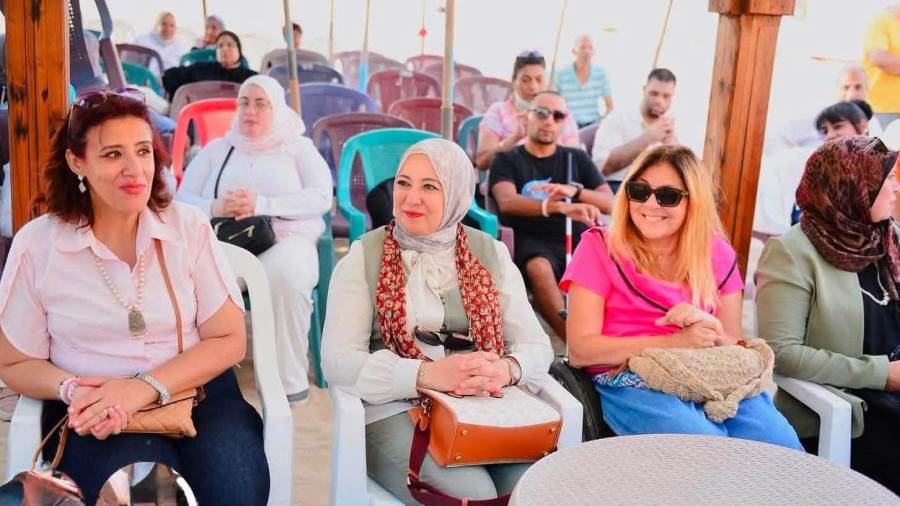 المشرف العام للمجلس القومي للأشخاص ذوي الإعاقة تتفقد شاطئ أبطال التحدي بالإسكندرية