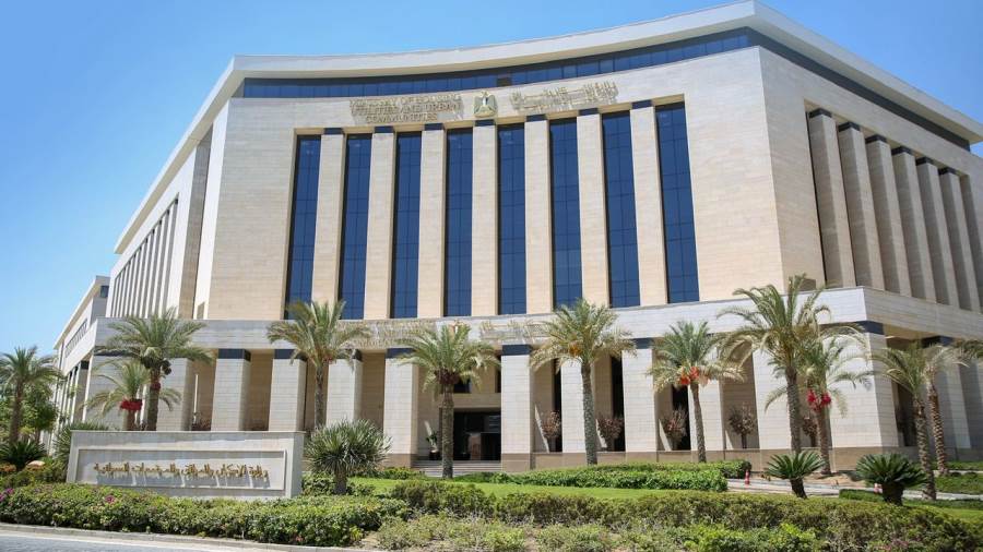وزيرة الإسكان تتابع موقف تنفيذ مشروعات البنية الأساسية والطرق بتوسعات مدينة الشيخ زايد «زايد الجديدة»