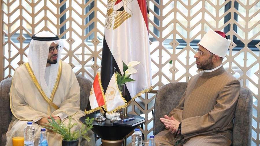 وزير الأوقاف يستقبل رئيس الهيئة العامة للشئون الإسلامية والأوقاف والزكاة بالإمارات 