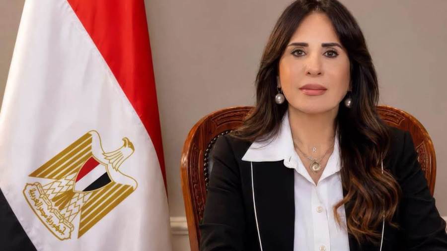 وزيرة الإسكان تتابع حملات ضبط المخالفات ورفع الإشغالات في المدن الجديدة
