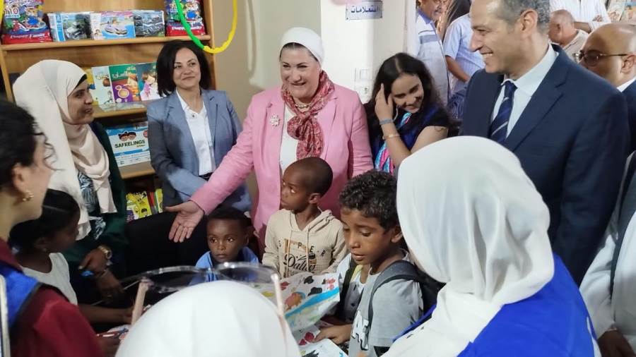 رئيسة «القومي للطفولة والأمومة» تشهد افتتاح معرض شلاتين الأول لكتاب الطفل وتؤكد: حريصون على الوصول بالأنشطة الثقافية والتوعوية إلى جميع الأطفال وخاصة بالمحافظات الحدودية