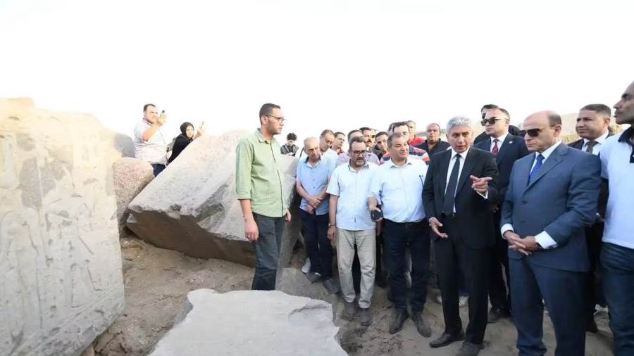 وزير السياحة ومحافظ الغربية يتفقدان معبد بهبيت الحجارة بالغربية للوقوف على وضعه الحالي ودراسة سبل تطويره وإعادة بنائه