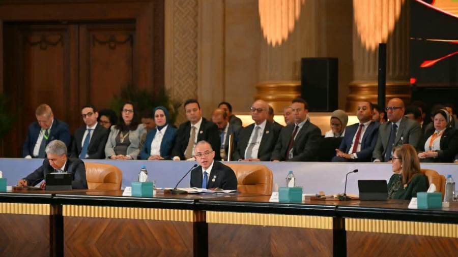 محمد فريد: الصادرات المصدر المستدام لنمو النقد الأجنبي.. وزيادة الإنتاج وتعميق التصنيع المحلي ركيزتان لتعزيز موارد الاقتصاد