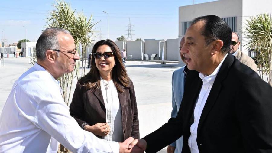رئيس الوزراء في السويس لافتتاح مشروعات خدمية وتنموية.. وطلاب الجامعات يشاركون في الجولة