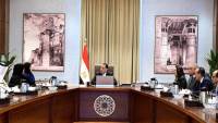 رئيس الوزراء يلتقي وزيرة الدولة للتعاون الدولي بوزارة الخارجية القطرية والوفد المرافق لها