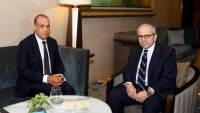 وزير الخارجية يلتقي رئيس وزراء لبنان لبحث التعاون