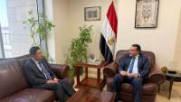 رئيس التمثيل التجاري المصري يبحث مع سفير سنغافورة التعاون الاستثماري