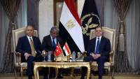 وزير الداخلية يبحث التعاون الأمني المشترك مع نظيره التركي