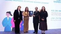 تكريم وزيرة التنمية المحلية والقائم بأعمال وزير البيئة من هيئة الأمم المتحدة للمرأة في مصر