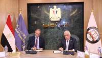 وزير الاتصالات والنائب العام يوقعان بروتوكول تعاون لتنفيذ 10 مشروعات لتطوير وتحديث منظومة التحول الرقمي