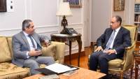 وزير الخارجية يجتمع مع رئيس شركة العاصمة الإدارية للتنمية العمرانية للتباحث حول إجراءات نقل السفارات والبعثات الأجنبية إلى العاصمة الجديدة
