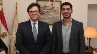 وزير الثقافة يلتقي المخرج كريم الشناوي لبحث التعاون ودعم التجارب السينمائية الشابة