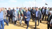 وزير الصناعة يتفقد مواقع العمل بمشروع إنشاء وتنفيذ خط سكة حديد (الروبيكي/ العاشر من رمضان/ بلبيس)