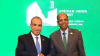 وزير الخارجية يلتقي رئيس مفوضية الاتحاد الأفريقي على هامش قمة الاتحاد الأفريقي