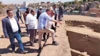 الأمين العام للمجلس الأعلى للآثار يتفقد عددًا من المشروعات الأثرية بأسوان