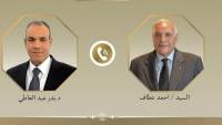 وزير الخارجية يتلقى اتصالاً هاتفياً من نظيره الجزائري لبحث العلاقات الثنائية وجهود خفض التصعيد الإقليمي