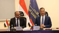وزير الاتصالات يبحث مع نظيرة اليمنى تعزيز التعاون المشترك في مجالات التحول الرقمي