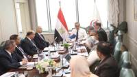 وزير الصحة يتابع مستجدات المشروعات الإنشائية والتحول الرقمي بالمنشآت الصحية