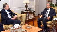 وزير الخارجية يشيد بعمق الشراكة الاستراتيجية بين مصر وفرنسا