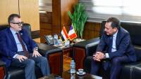 وزير التخطيط يبحث مع الجانب الفرنسي تداعيات الأزمة الجيوسياسية الراهنة وسبل تعزيز العلاقات الاقتصادية المشتركة