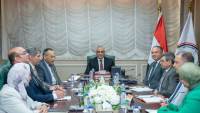 وزير الإنتاج الحربي يناقش تخفيض استهلاك الطاقة وأساليب خفض البصمة الكربونية