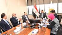 وزير الصناعة يبحث مع وفد بنك أبوظبي الأول- مصر سبل تمويل المشروعات الصناعية والتعاون مع هيئات الوزارة لتيسير حصول المشروعات المتوسطة والصغيرة على التمويل