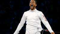محمد السيد يتوج بذهبية كأس العالم لسيف المبارزة في سويسرا
