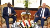 وزير الطيران المدني يستقبل وزير البنية التحتية والنقل السوداني لتعزيز التعاون الاستراتيجي في مجالات النقل الجوي