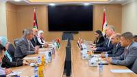 وزير البترول يبحث مع نظيره الأردني تعزيز التكامل في الطاقة والتعدين وفتح آفاق جديدة للشراكات
